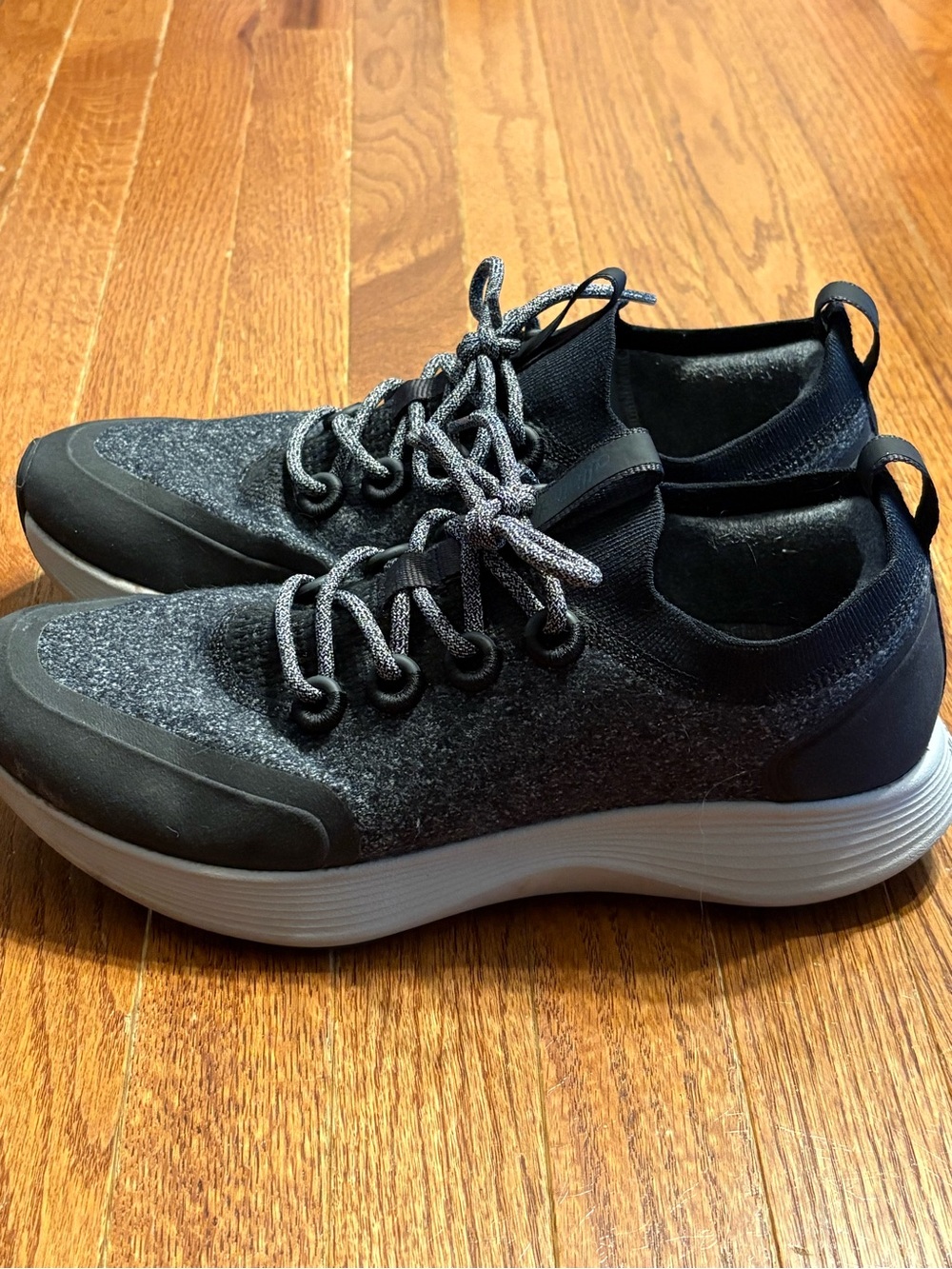 allbirds Men's Wool Runner-Up Sneakers in Charcoal and White